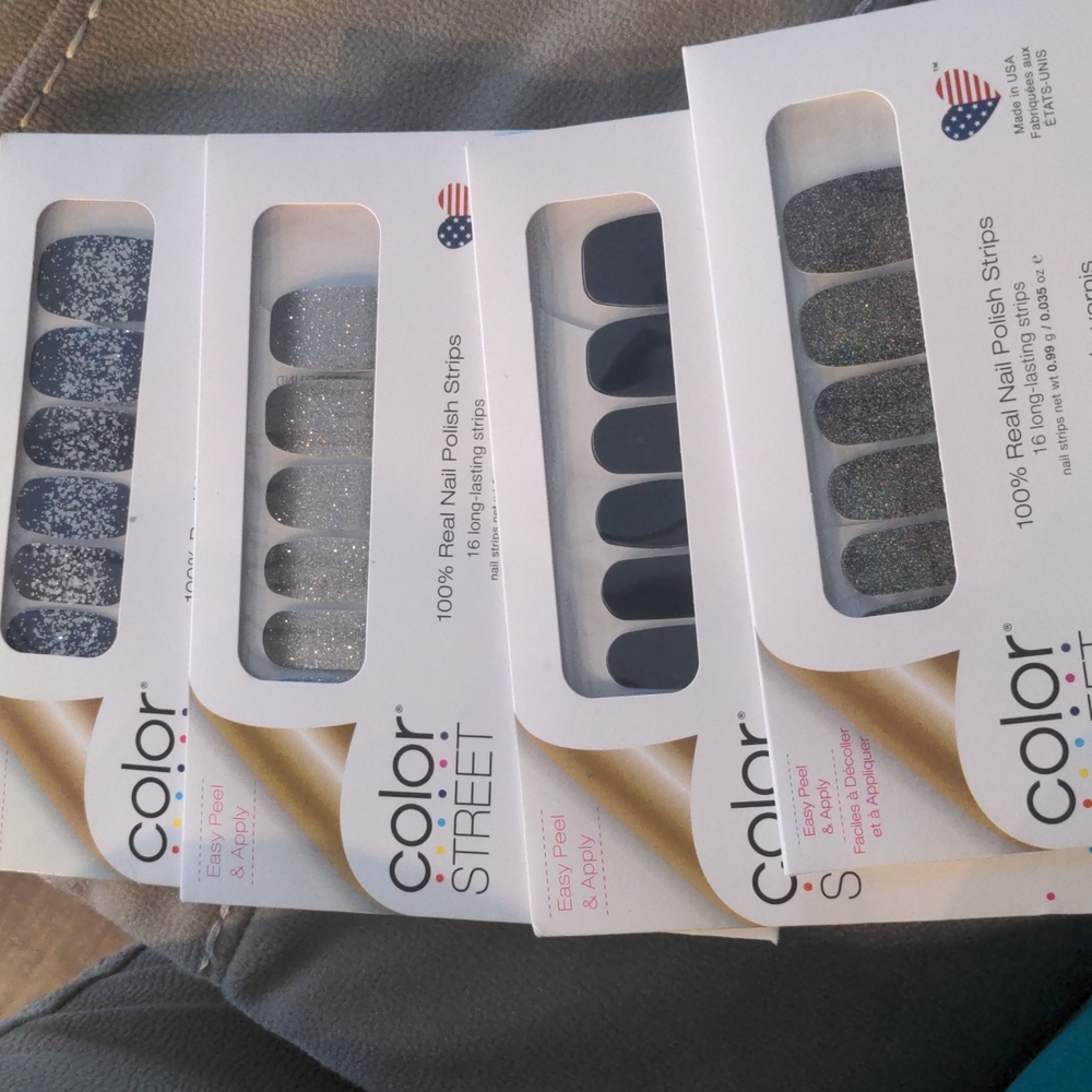Color street nail polish strips lot of 4